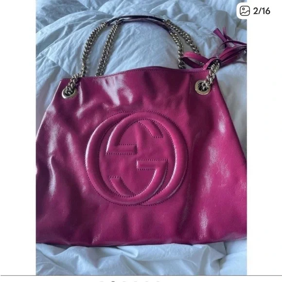 Gucci Fuchsia Patent Leather Soho Shoulder Bag